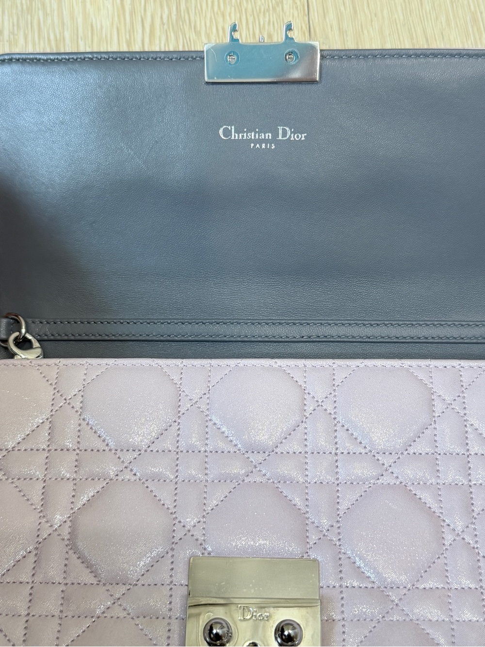 Christian Dior Miss Promenade WOC “Metallic Pink” - Picture 2 of 16